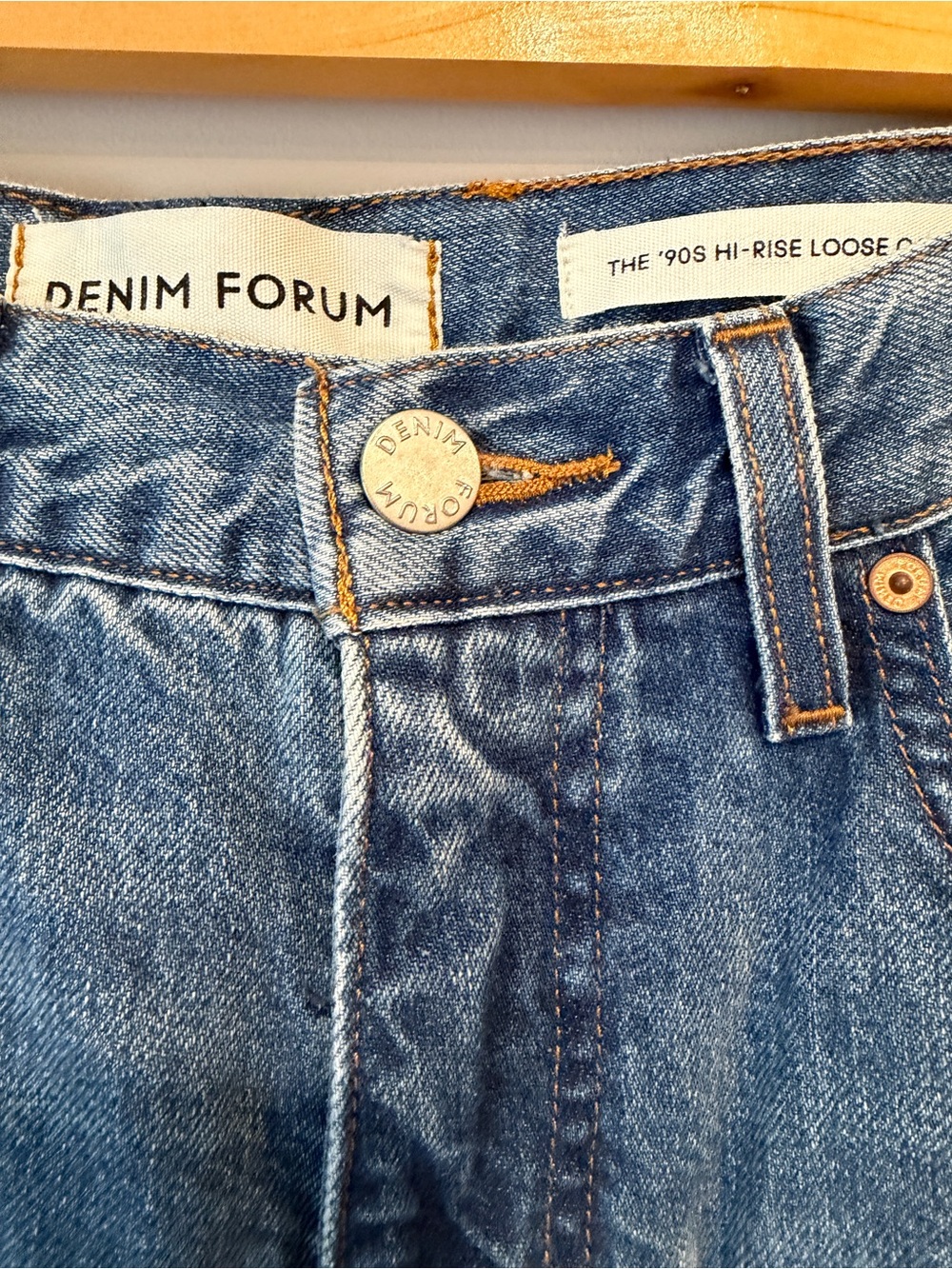 Aritzia Denim Forum The '90s Hi-Rise Loose Cargo Jean Size 27 5 yrs kiss n tell - Picture 6 of 11